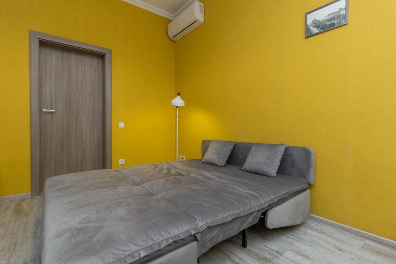 Opera Passage Hotel & Apartments Lviv Extérieur photo