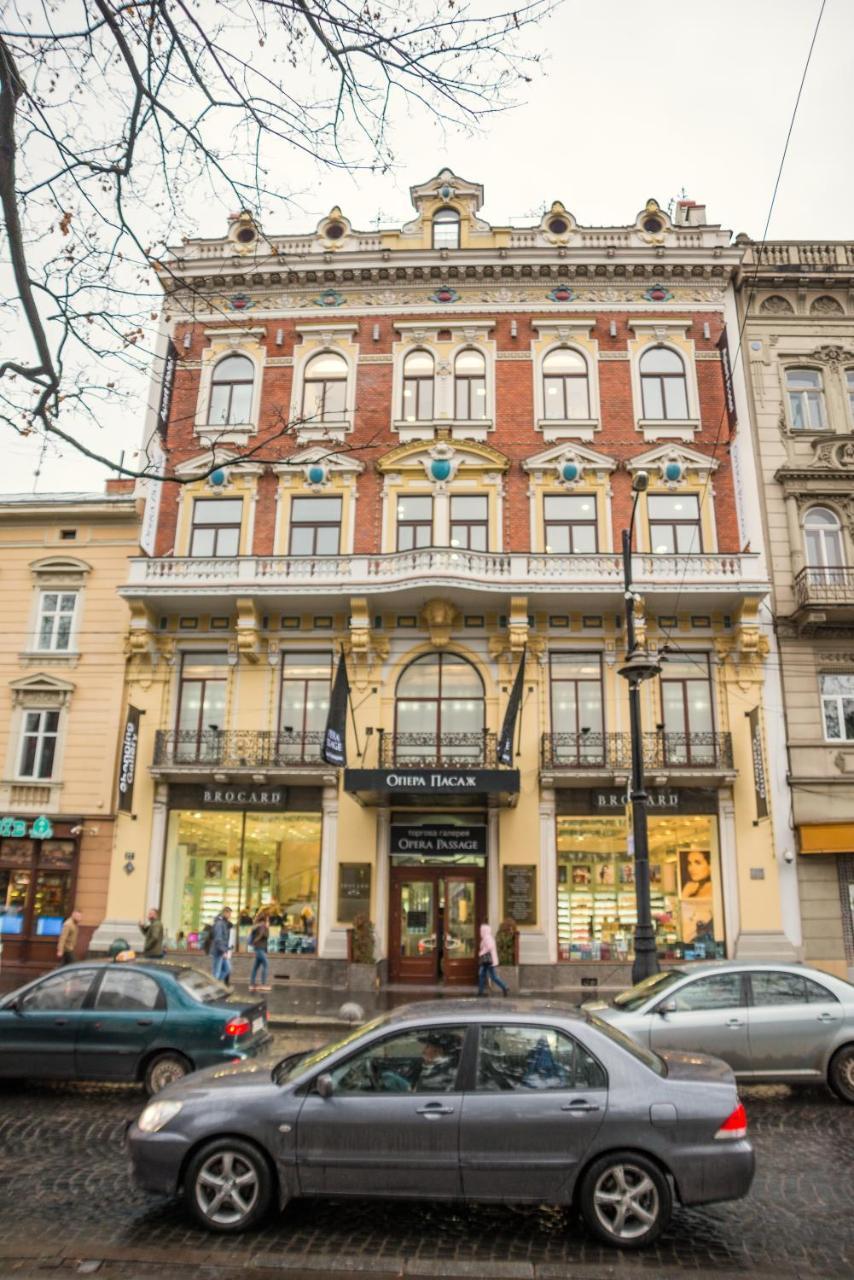 Opera Passage Hotel & Apartments Lviv Extérieur photo
